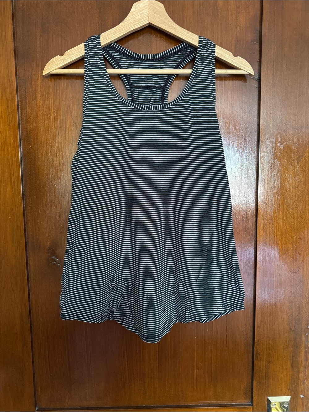 Lululemon Women’s Black and White Striped Racerback Tank Top